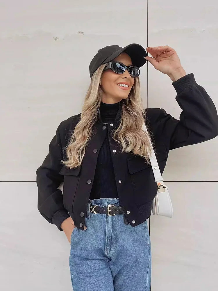 Aadam ג'קט בומבר