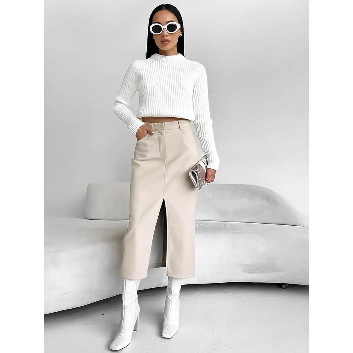 Aysha חצאית דמוי עור גבוהה עם שסע קדמי